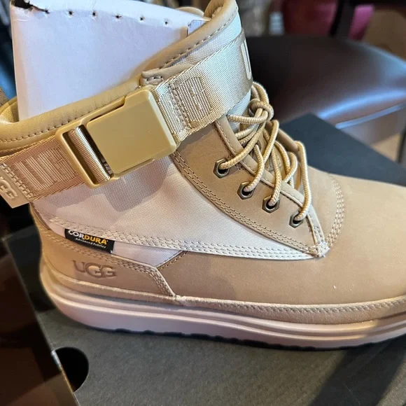 UGG Tan Rain and Snow Boots with High Top Design and Thick Sole - Picture 6 of 8